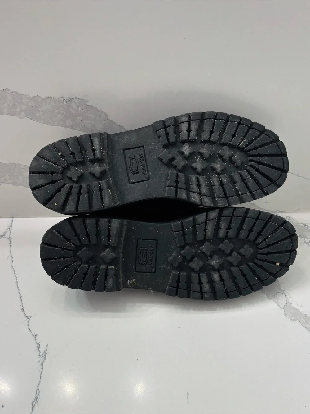 Skechers brand size